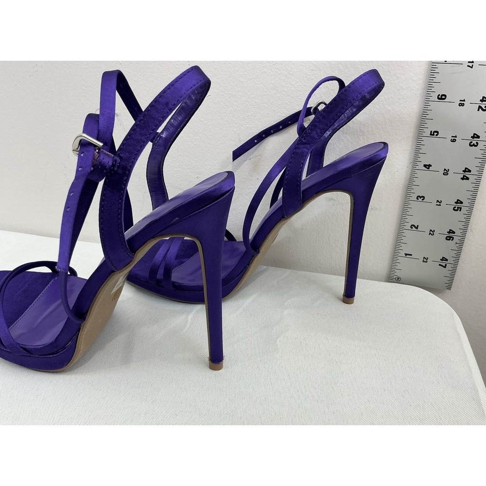 Womans Fashion Nova Sandals 7.5 Purple Strappy Open Toe Stiletto Heel - Picture 4 of 9
